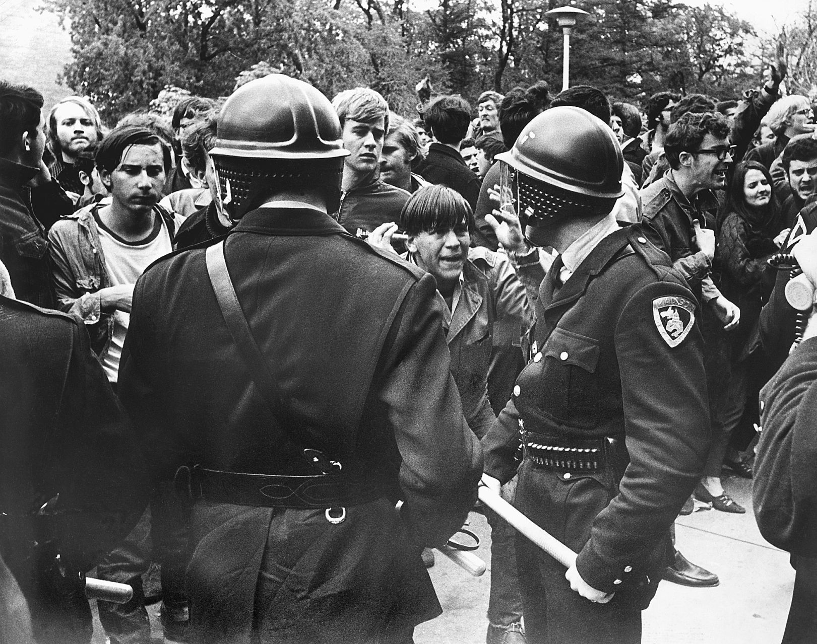 Taunting police
